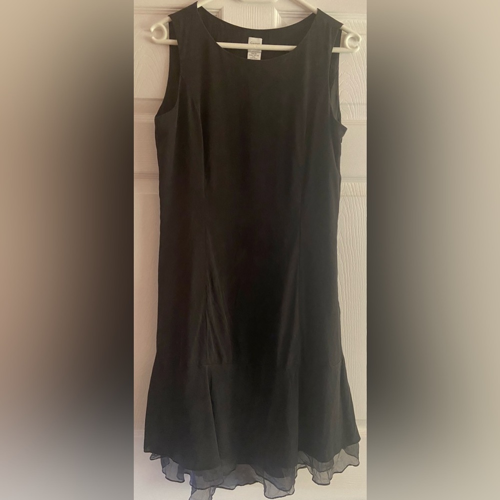 Garnet Hill 100% Silk Sleeveless Ruffle Hem Little Black Dress Size 8P